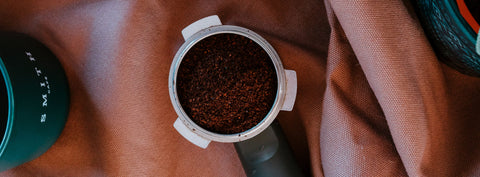 Utiliser le marc de café - Blogue Smith