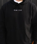 Hoodie Smith sur modèle - noir